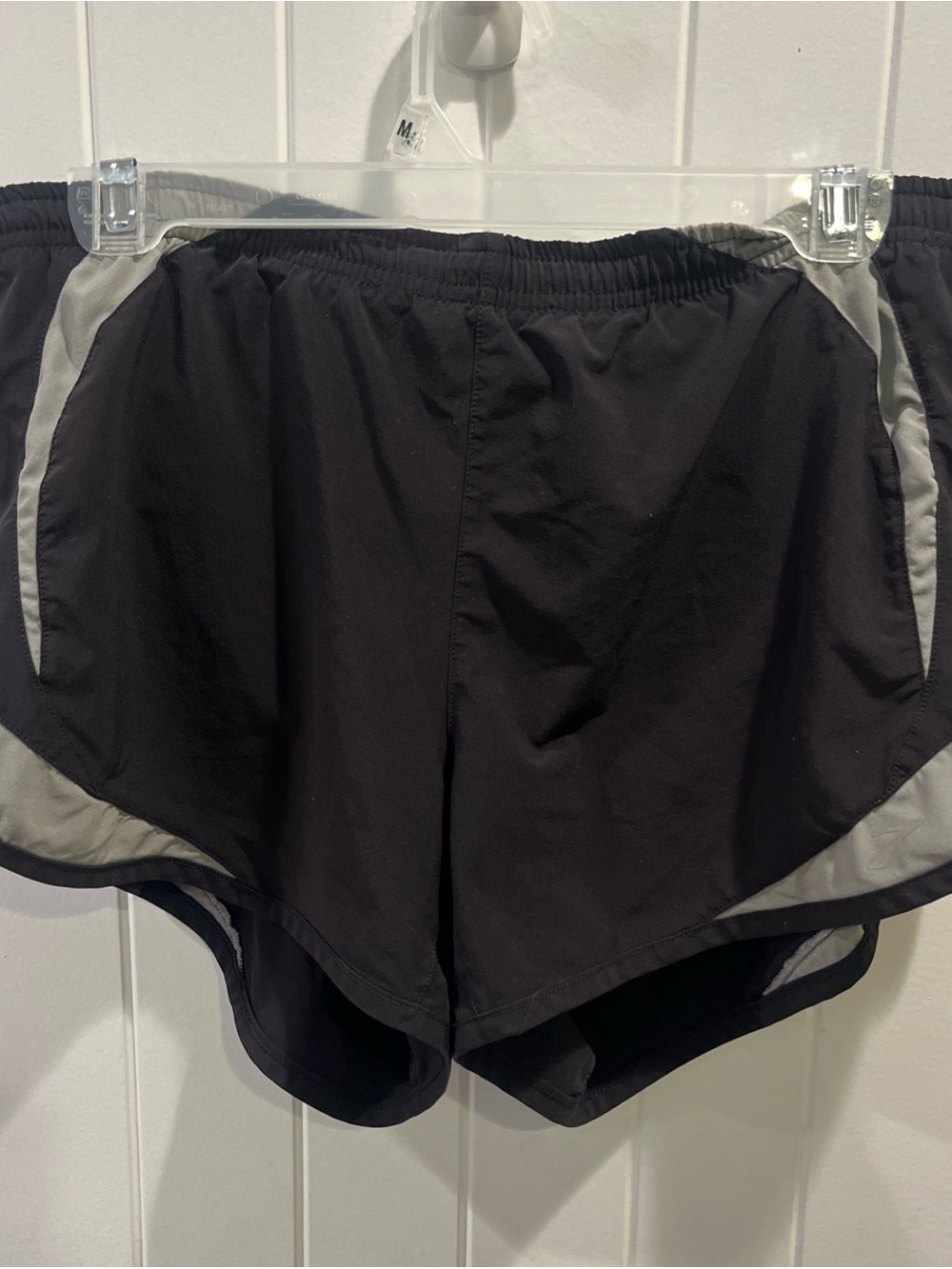 Black Women’s Running Shorts with Gray Trim Size Medium Lined Pockets Drawstring
